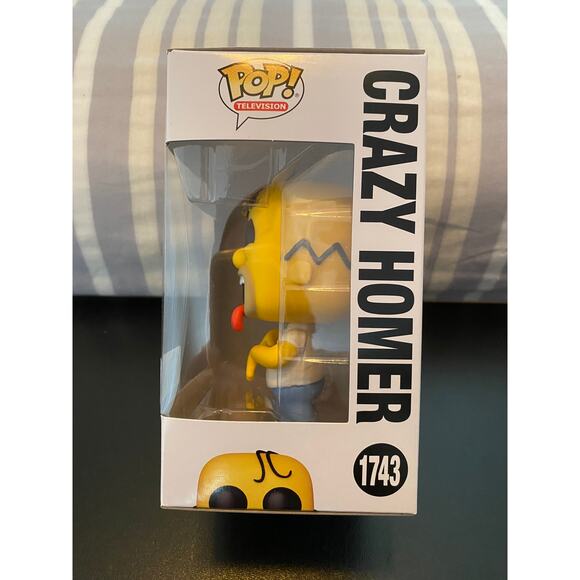 Funko Pop Television: The Simpsons - Crazy Homer - Picture 2 of 6